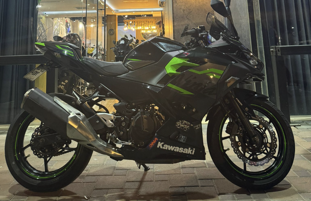 Ninja 400